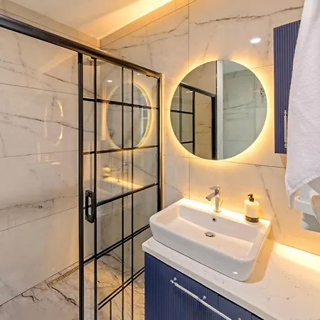 Air Barbaros Otel 3*