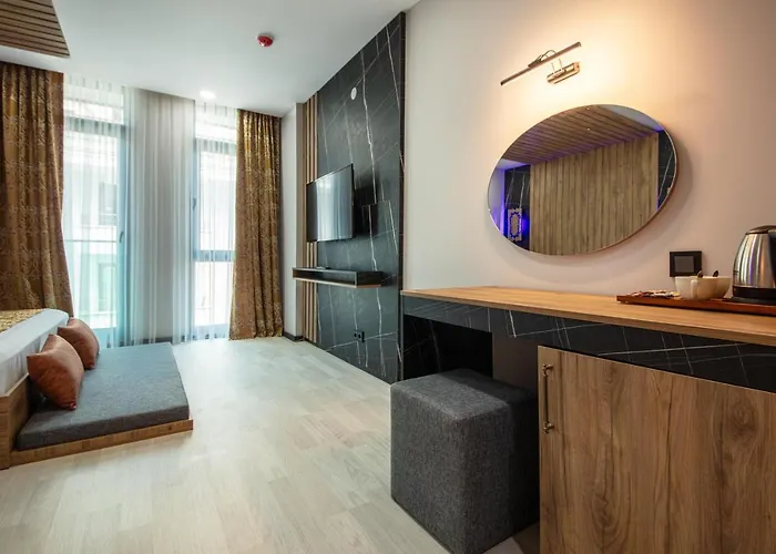 Air Barbaros Otel 3*